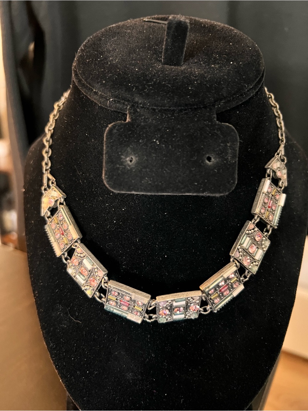 Vintage-Inspired Pink Crystal Link choker Necklace